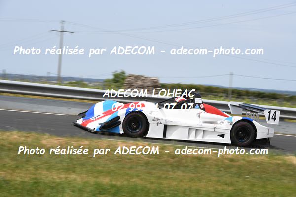 http://v2.adecom-photo.com/images//6.COURSE DE COTE/2022/5_LA_POMMERAYE_2022/BERMEILLE_Xavier/79A_5560.JPG